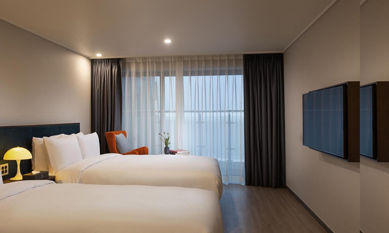 Busan Yeongmu Parade Hotel Haeundae Beach Exterior photo