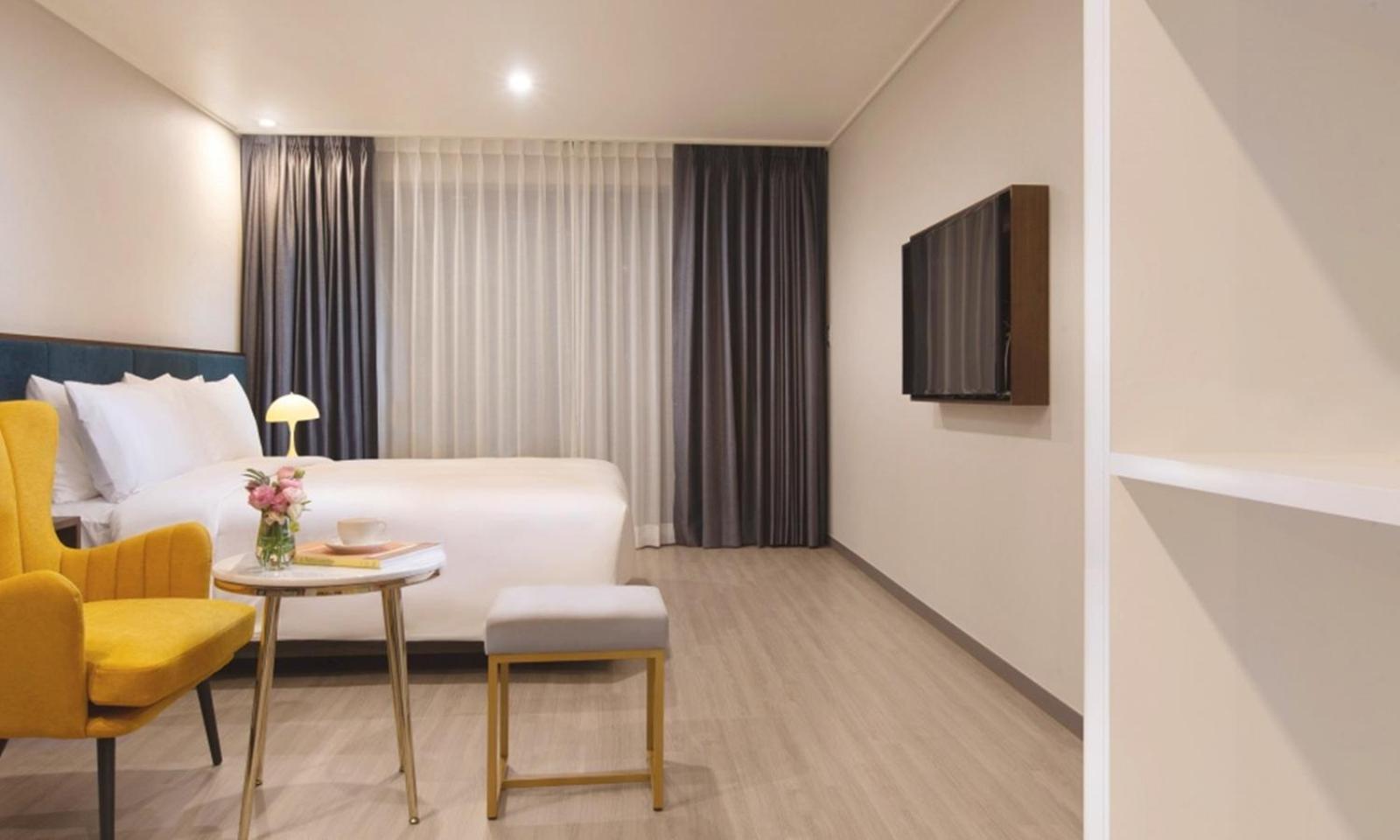 Busan Yeongmu Parade Hotel Haeundae Beach Exterior photo