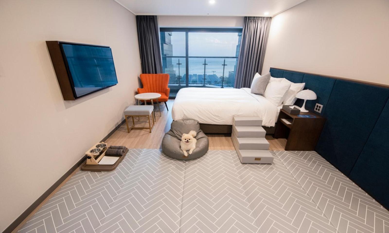 Busan Yeongmu Parade Hotel Haeundae Beach Exterior photo